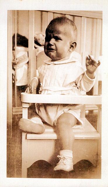 1930s Dad as Baby or Toddler 0017 a