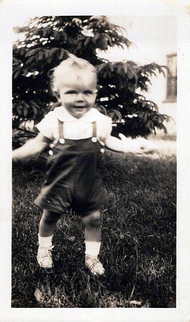 1930s Dad as Baby or Toddler 0019 a